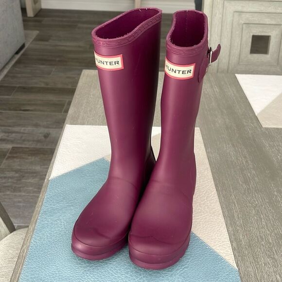 Deep Purple Mid-Calf Hunter Rain Boots (US 2B/3G) - Picture 1 of 6